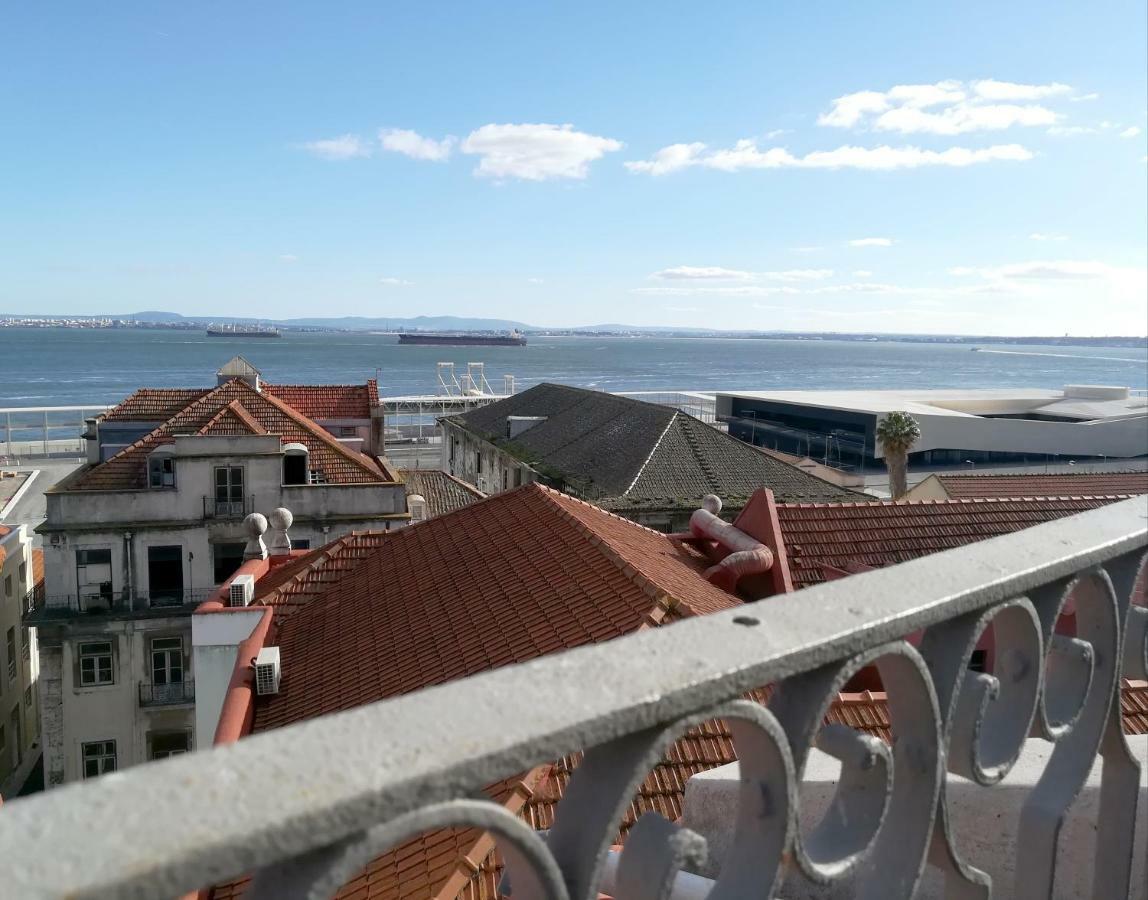 Little River View Triplex In Alfama Lisabona Exterior foto