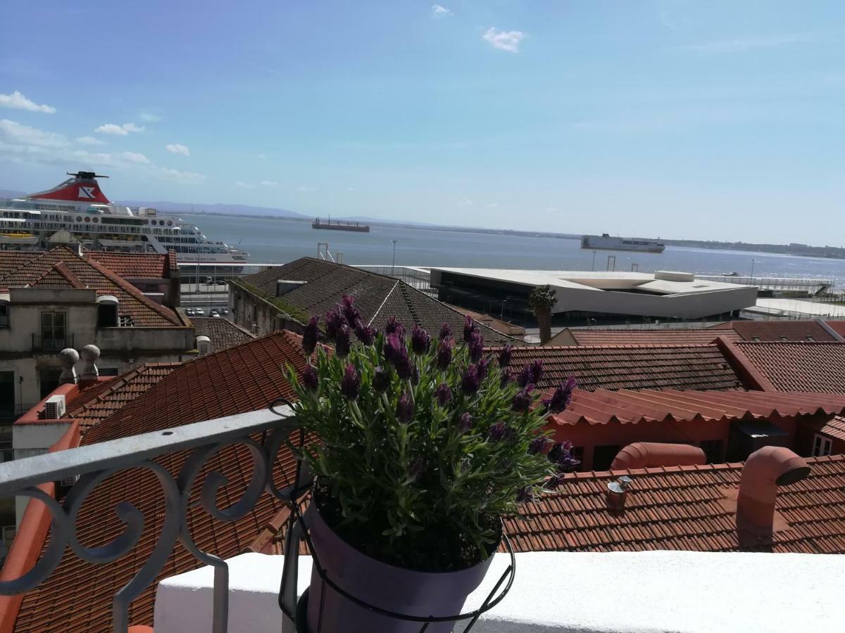 Little River View Triplex In Alfama Lisabona Exterior foto
